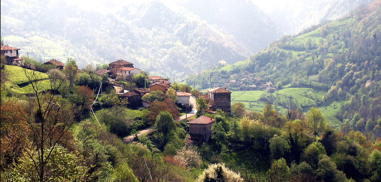 Vista del valle de Cazu, Ponga